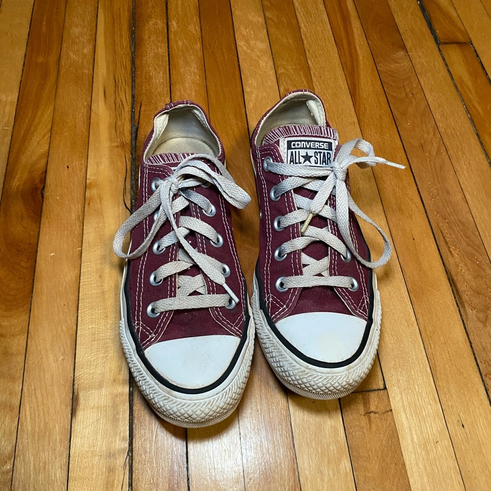Converse All Star Sneakers - Burgundy and White